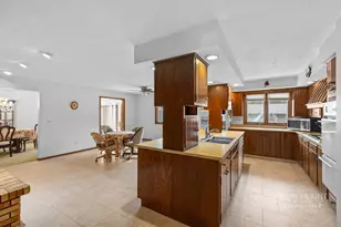 101 Country Side Ln, Crescent City, IL 60928 - Photo 9