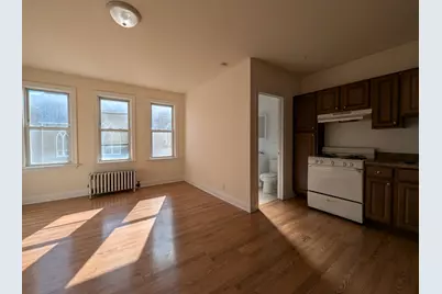 2600 N Kimball Avenue #302, Chicago, IL 60647 - Photo 9
