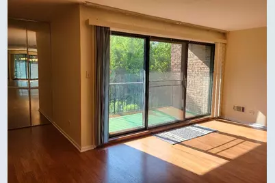 7510 Farmingdale Drive #204, Darien, IL 60561 - Photo 11