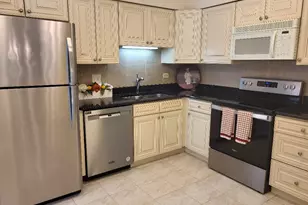 7510 Farmingdale Dr, Darien, IL 60561 - Photo 15