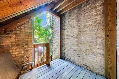 747 W Cornelia Avenue #N1, Chicago, IL 60657 - Photo 23