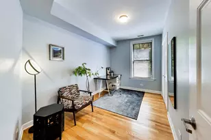 747 W Cornelia Ave, Chicago, IL 60657 - Photo 19