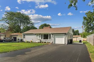 159 Oakview Dr, New Lenox, IL 60451 - Photo 3