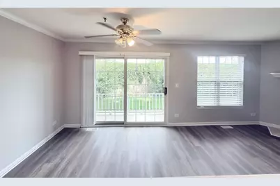 5S525 Scots Drive #6E, Naperville, IL 60563 - Photo 7