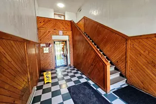 870 E Old Willow Road E, Prospect Heights, IL 60070 - Photo 3