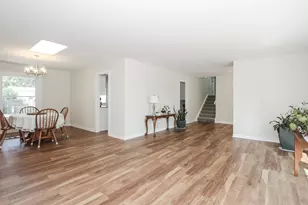 7934 Kensington Ln, Hanover Park, IL 60133 - Photo 5