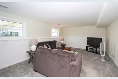 7934 Kensington Lane, Hanover Park, IL 60133 - Photo 21