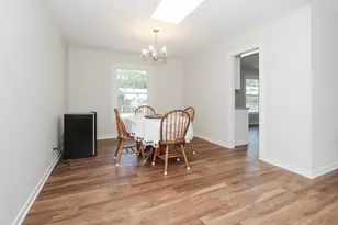 7934 Kensington Ln, Hanover Park, IL 60133 - Photo 7