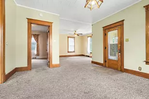 205 E Hickory St, Fairbury, IL 61739 - Photo 7