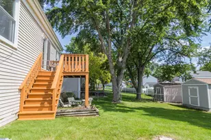 248 Hood Ct, Bartlett, IL 60103 - Photo 19