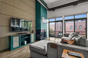 1760 W Wrightwood Ave, Chicago, IL 60614 - Photo 5