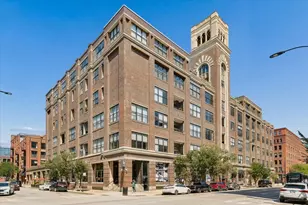 1000 W Washington Blvd, Chicago, IL 60607 - Photo 1