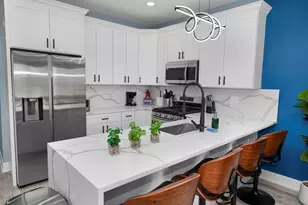 1358 S Fairfield Ave, Chicago, IL 60608 - Photo 9