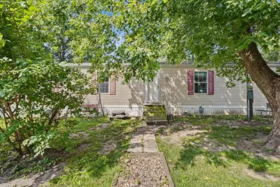 105 W High Street, White Heath, IL 61884 - Photo 31