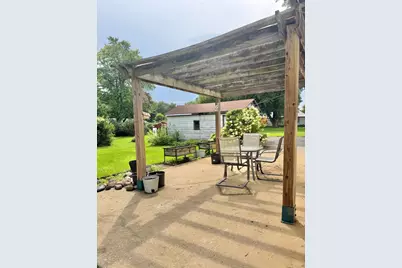 114 E Lake Street, Ashkum, IL 60911 - Photo 33
