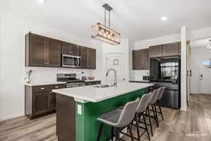 2040 Legacy Pointe Blvd, Plainfield, IL 60586 - Photo 9