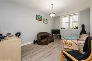4018 N Albany Ave, Chicago, IL 60618 - Photo 3