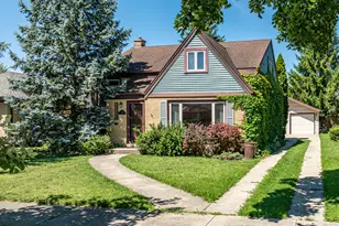 1952 Manchester Ave, Westchester, IL 60154 - Photo 1