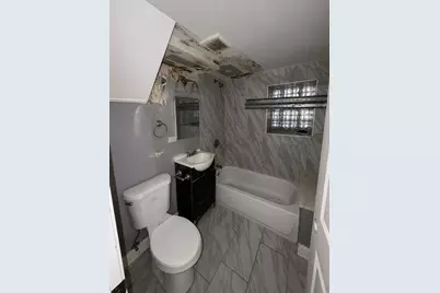 6018 S Eberhart Avenue, Chicago, IL 60637 - Photo 21