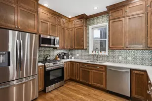 3834 N Greenview Ave, Chicago, IL 60613 - Photo 9
