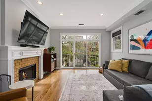3834 N Greenview Ave, Chicago, IL 60613 - Photo 3