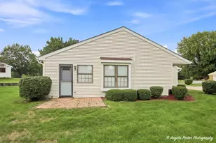 7104 Nassau Ct, Fox Lake, IL 60020 - Photo 3