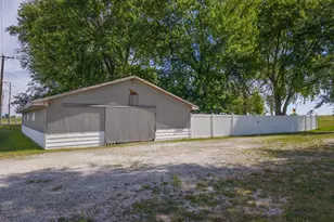 17964 N 1750 E Rd, Pontiac, IL 61764 - Photo 29