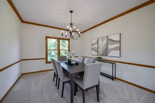 417 Saratoga Dr, Aurora, IL 60502 - Photo 5