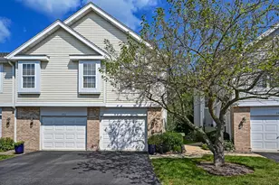 2316 Chasewood Dr, Downers Grove, IL 60515 - Photo 1