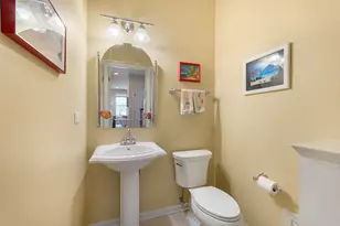 29W511 Cerny Cir, Warrenville, IL 60555 - Photo 23