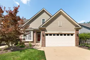 29W511 Cerny Cir, Warrenville, IL 60555 - Photo 27