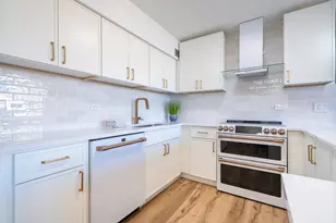 6300 N Sheridan Rd, Chicago, IL 60660 - Photo 15