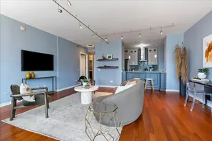 501 N Clinton St, Chicago, IL 60654 - Photo 9