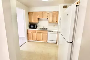 200 N Dearborn St, Chicago, IL 60601 - Photo 9