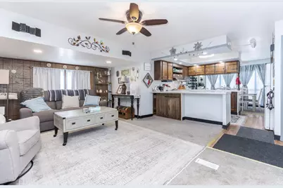 1340 13th Street, Bloomington, IL 61704 - Photo 3
