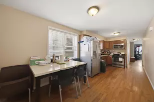 3262 N Elston Ave, Chicago, IL 60618 - Photo 13