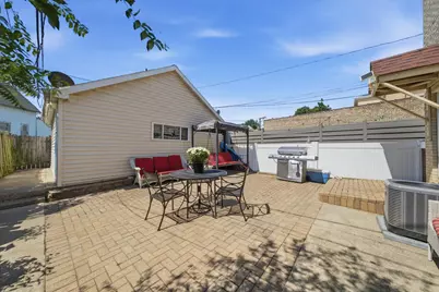 3262 N Elston Avenue, Chicago, IL 60618 - Photo 43