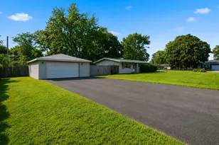 13916 S Meadowbrook Dr, Plainfield, IL 60544 - Photo 1