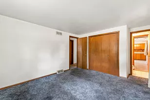13916 S Meadowbrook Dr, Plainfield, IL 60544 - Photo 17