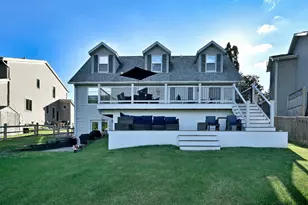 36709 N Lake St, Ingleside, IL 60041 - Photo 9