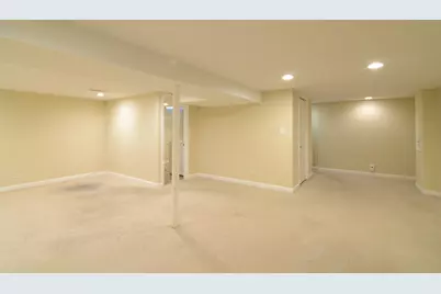 306 Colony Green Drive, Bloomingdale, IL 60108 - Photo 27