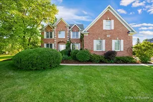 7N494 Foxglove Ct, Saint Charles, IL 60175 - Photo 3