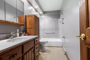 8694 Glacier Dr, Byron, IL 61010 - Photo 11