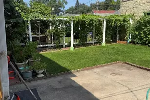5117 N Kolmar Ave, Chicago, IL 60630 - Photo 27