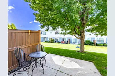 3167 Pearl Street, Elgin, IL 60124 - Photo 19