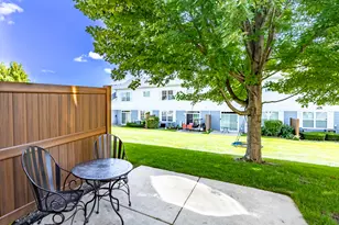 3167 Pearl St, Elgin, IL 60124 - Photo 19