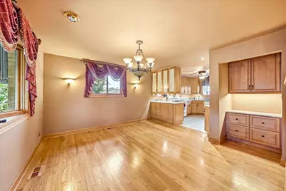 455 N Joyce Street, Lombard, IL 60148 - Photo 5