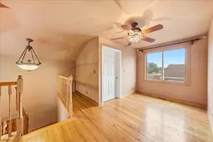 455 N Joyce St, Lombard, IL 60148 - Photo 17