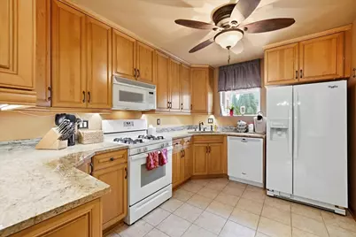 455 N Joyce Street, Lombard, IL 60148 - Photo 9