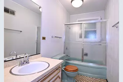 1704 S Washington Avenue, Park Ridge, IL 60068 - Photo 7